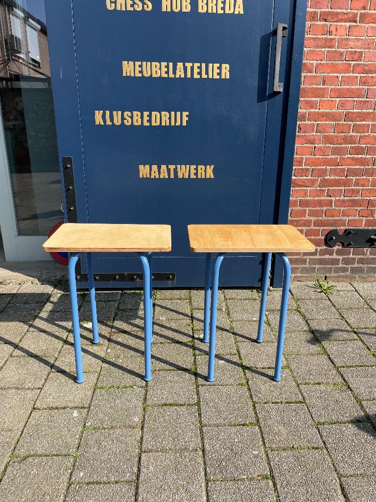 2x krukje, bijzettafeltje blauw, Ophalen