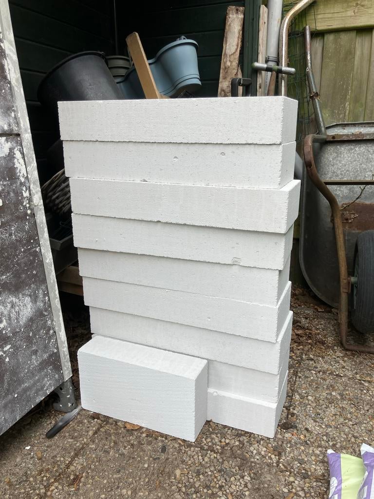 Stapel cellenbetonblokken, Doe-het-zelf en Verbouw, Metselstenen, Ophalen, Nieuw, Bakstenen