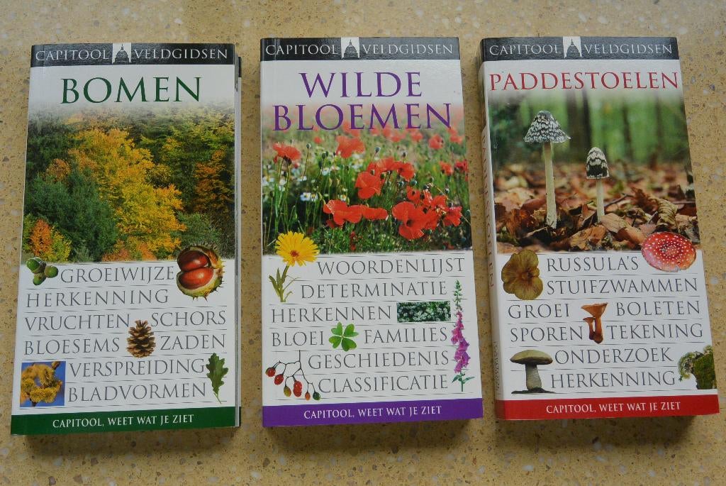 Capitool veldgidsen Bomen Paddestoelen Wilde bloemen, Capitool Veldgidsen; Diverse auteurs, Bloemen, Planten en Bomen, Ophalen of Verzenden