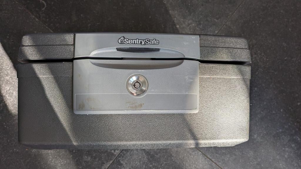 SentrySafe BX-235910 brandwerende kluis zonder sleutel, Ophalen of Verzenden