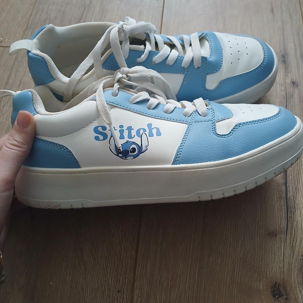 Stitch schoenen maat 40 amper gedragen, Kleding | Dames, Schoenen, Ophalen, Blauw, Sneakers of Gympen, Onbekend