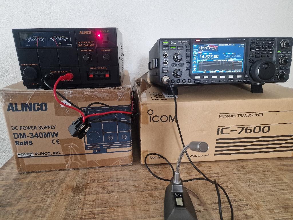ICOM-7600, Ophalen, Zo goed als nieuw, Zender en Ontvanger