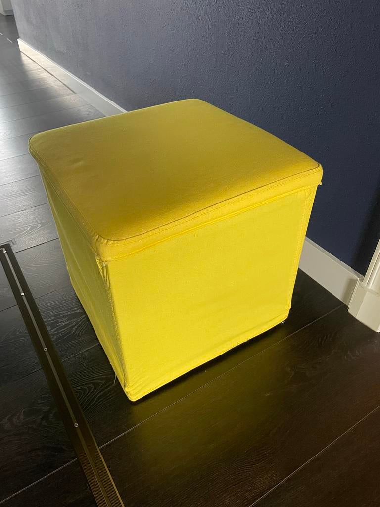 Ikea poef met opbergruimte, Ophalen, Minder dan 50 cm, Vierkant, Zo goed als nieuw