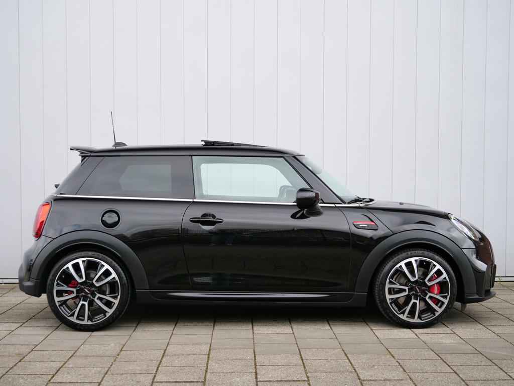 MINI Mini 2.0 John Cooper Works Essential 232 Pk Automaat Na, 1998 cc, 232 pk, Gebruikt, 4 cilinders