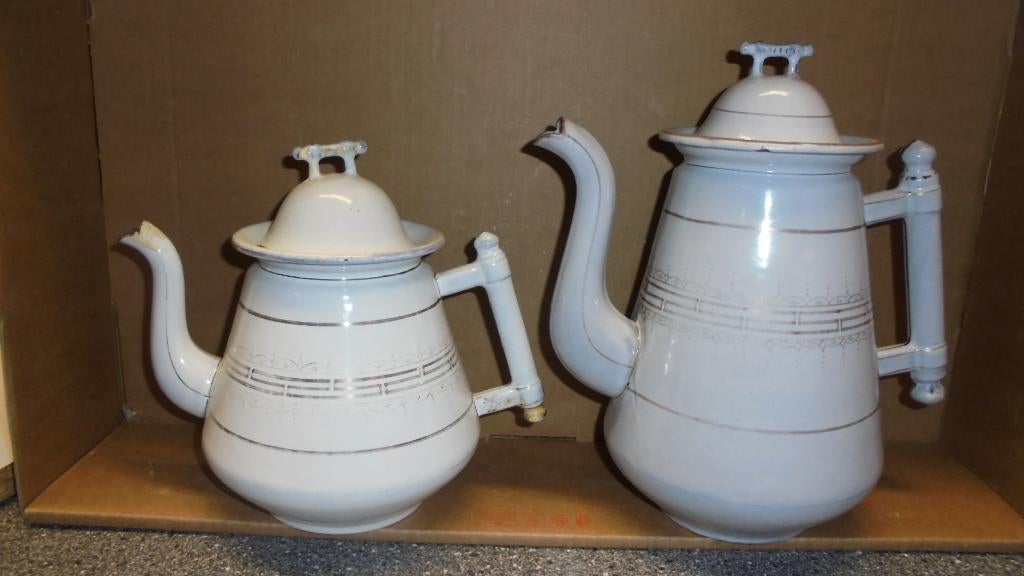 emaille theepot H20 & koffiekan H27cm met luciferhandvat, Antiek en Kunst, Antiek | Emaille, Ophalen of Verzenden
