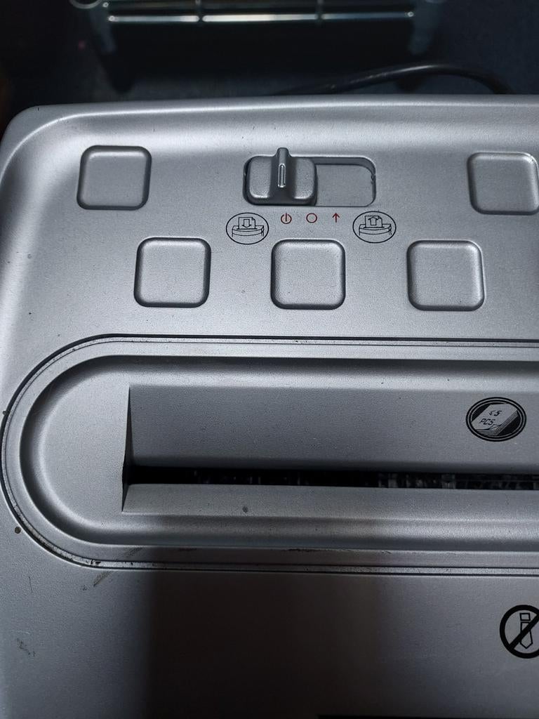 Papierversnipperaar Shredder van het merk Lervia., Ophalen, Nieuw