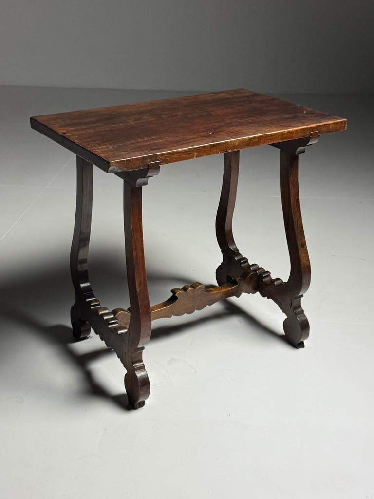 Spaanse sidetable antiek, Antiek en Kunst, Ophalen of Verzenden