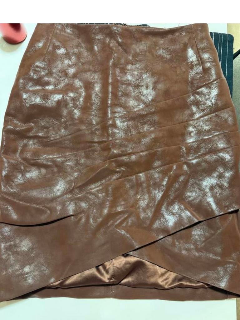 Bruine Guess rok met overslag, Kleding | Dames, Rokken, Bruin, Ophalen of Verzenden, Maat 34 (XS) of kleiner, Gedragen