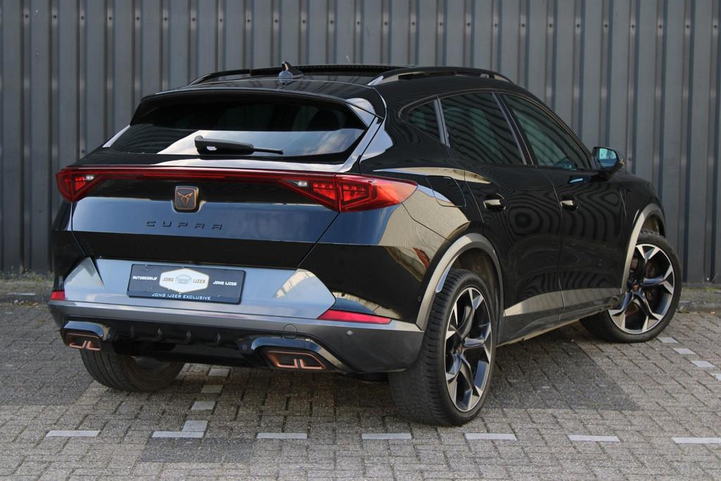 CUPRA Formentor 1.4 e-Hybrid VZ Copper PANO LEER 360 CAM MEM, Gebruikt, 4 cilinders, Formentor, Zwart