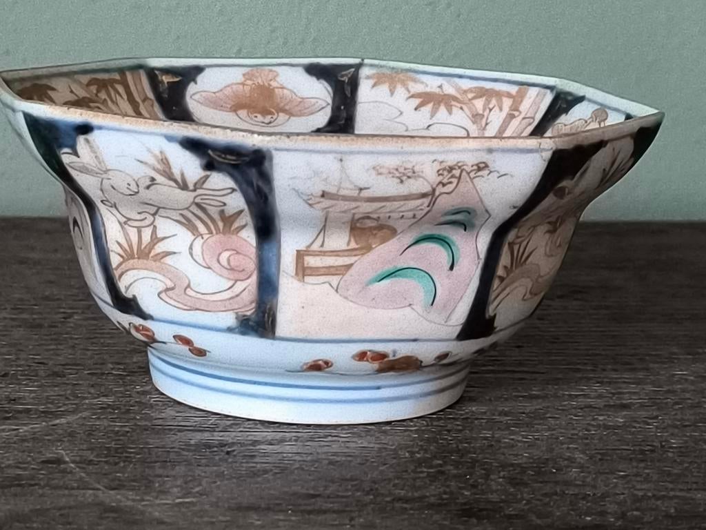 Antiek porselein rond 1700 Imari, Ophalen of Verzenden, Rond, Minder dan 25 cm, Minder dan 40 cm