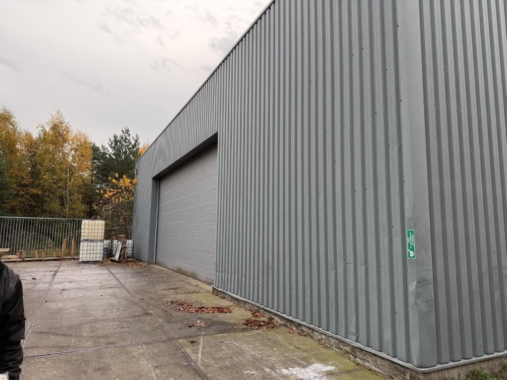 Bedrijfspand 22x70m + 20x23 incl demontagewerk., 1645 m², Koop, Bedrijfsruimte