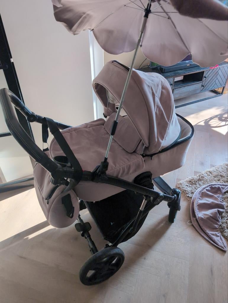 Roze kinderwagen, Ophalen of Verzenden