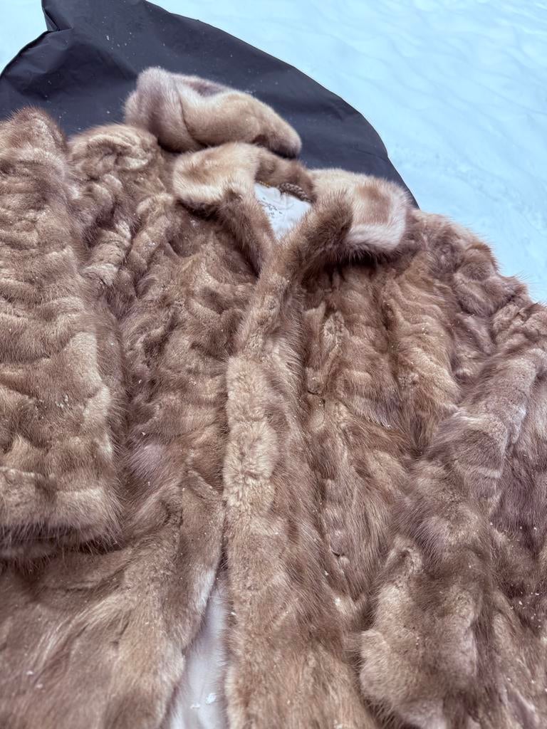 Luxe Nertsjas winter S 34/36 vintage met muts (ECHT bont), Kleding | Dames, Jassen | Winter, Zo goed als nieuw, Maat 36 (S), Beige