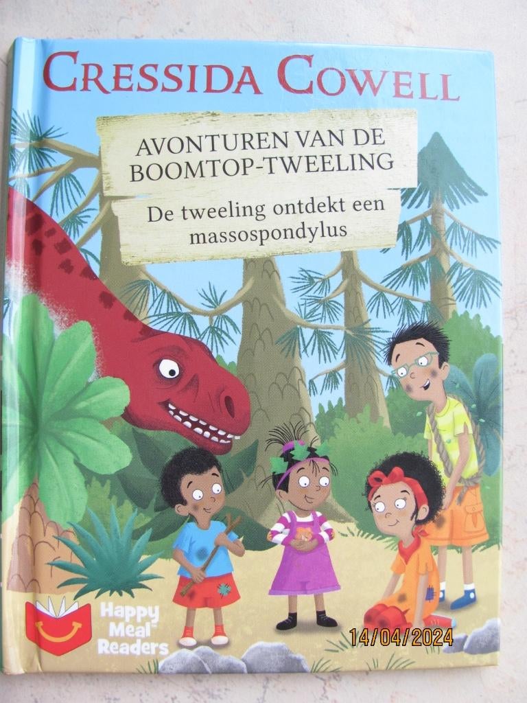 Boek BOOMTOP TWEELING Massospondylus Dino's C COWELL 3 IZGS, Gelezen, Fictie algemeen, Ophalen of Verzenden, Cressida Cowell