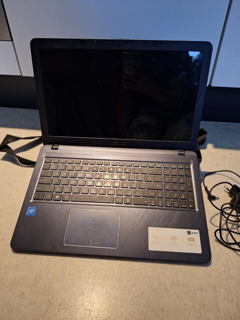 Asus laptop, Computers en Software, Windows Laptops, Ophalen, ASUS, Minder dan 2 Ghz, Refurbished