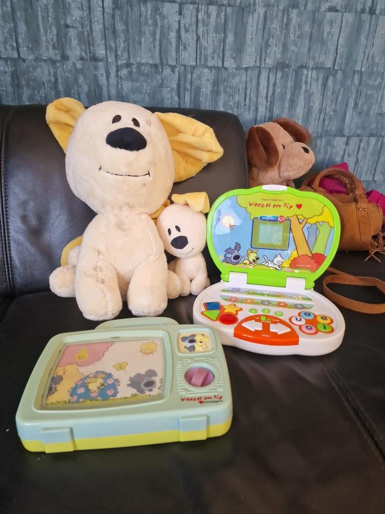 Wezel en pip speelgoed/knuffels, Ophalen, Gebruikt, Overige typen, Met geluid