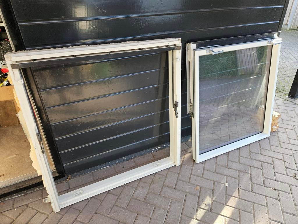 Fakro dakraam 114 x 118 cm dubbelglas, Ophalen