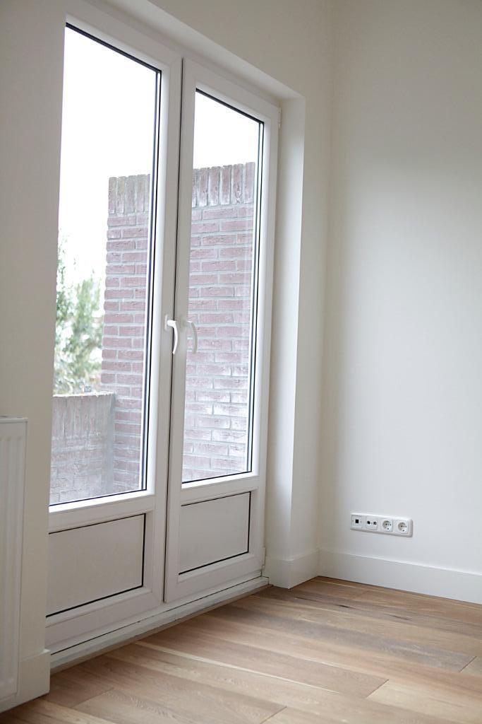 Kunststof Kozijnen HR+++ triple glas/Voordeuren/Pui/Luifels, Garantie, Verbouw of Aanbouw