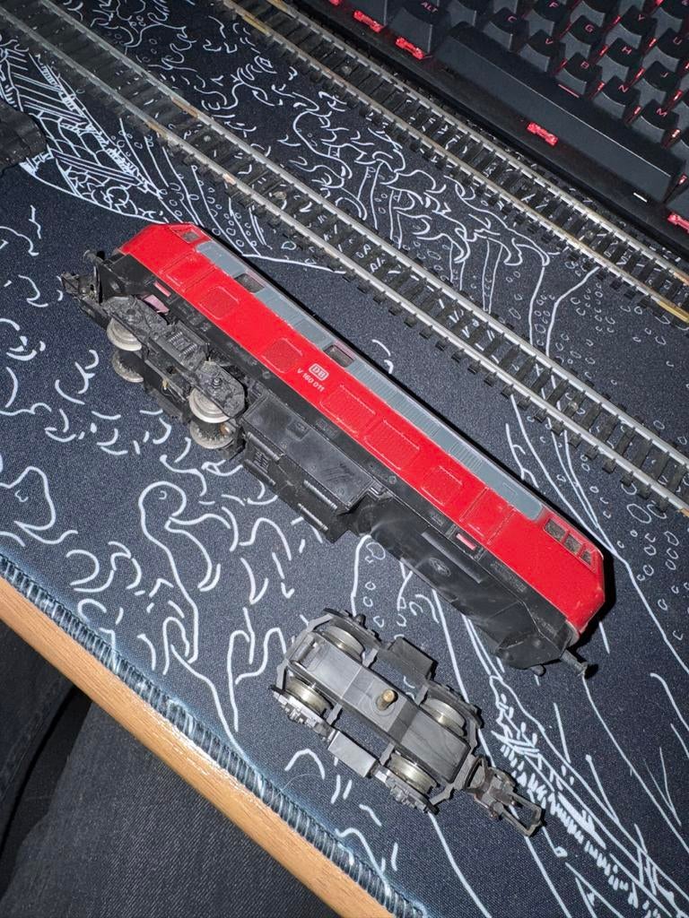 H0 project set – Lima & Jouef locs (defect) + rails, Hobby en Vrije tijd, Modeltreinen | H0, Gebruikt, Locomotief, Gelijkstroom