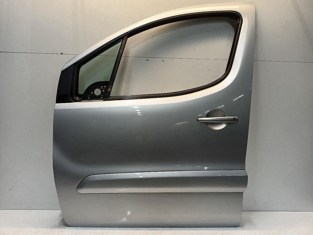 Portier links voor Peugeot Partner, Onderdelen@venauto.nl, Van der Ven Autorecycling B.V., Gebruikt, Ettenseweg 76, 4706 PB Roosendaal, The Netherlands