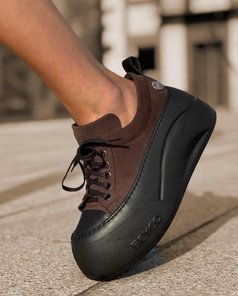 buty, Kleding | Dames, Schoenen, Bruin, Nieuw, Ophalen of Verzenden, Sneakers of Gympen