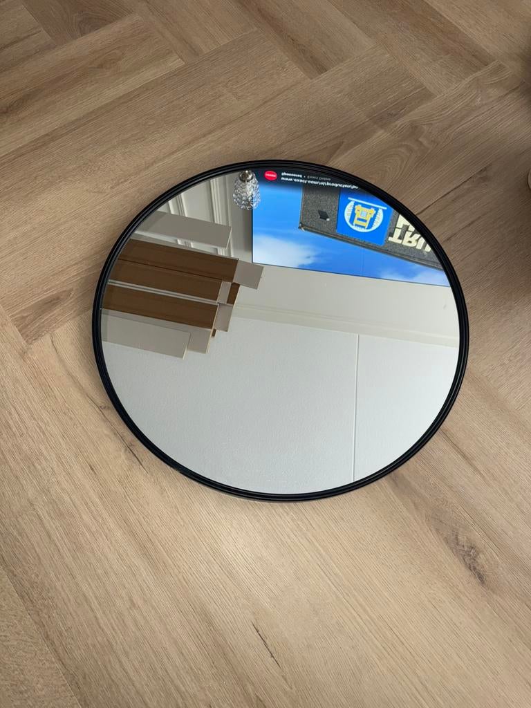 Spiegel (dordrecht), Huis en Inrichting, Woonaccessoires | Spiegels, Ophalen of Verzenden, Zo goed als nieuw, Minder dan 100 cm