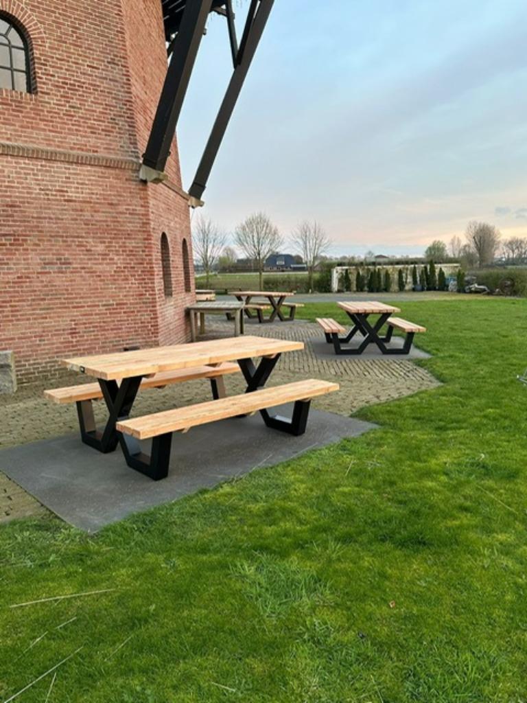 Douglas picknicktafel met stalen frame, Nieuw, Ophalen of Verzenden, X, Rechthoekig