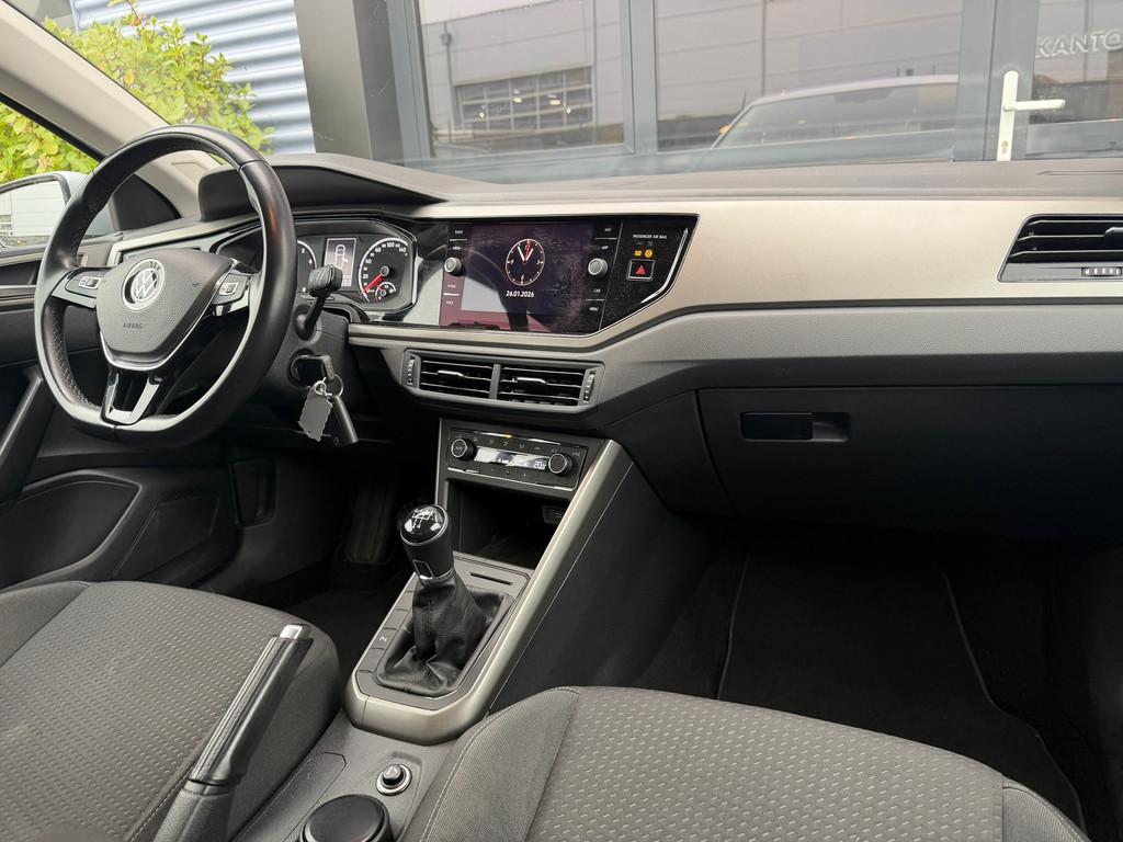 Volkswagen Polo 1.0 MPI Polo Cruisecontrol|PDC|Navi|, Stof, Bedrijf, Handgeschakeld, LED verlichting