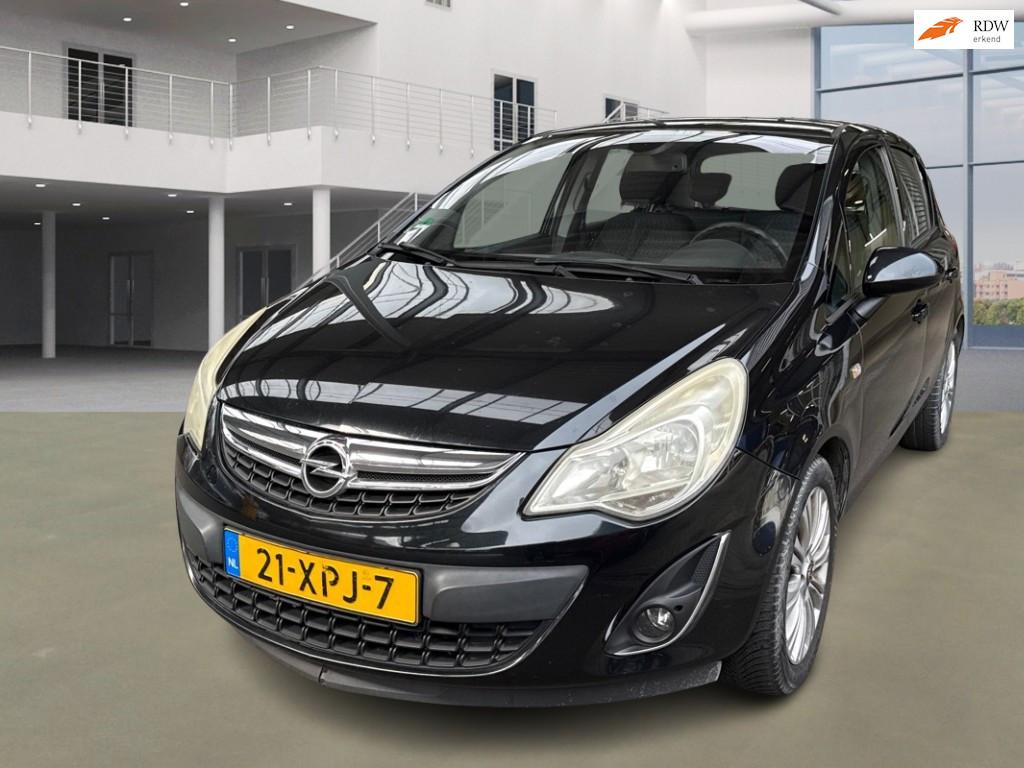Opel Corsa 1.4-16V Cosmo NAVI PSENSOR CRUISE 2 X SLEUTELS HA, Voorwielaandrijving, Euro 5, Gebruikt, 1398 cc