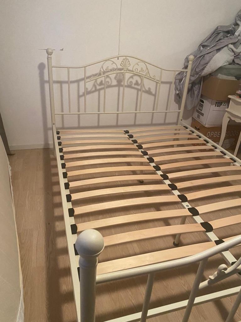 Prinses bed, Gebruikt, Tweepersoons, Metaal, 140 cm