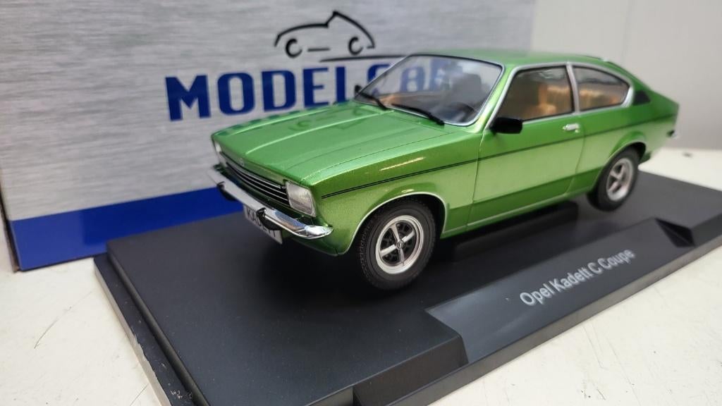 Opel Kadett C Coupe, groen, 1975 1:18, Ophalen of Verzenden, Nieuw, Auto, Overige merken