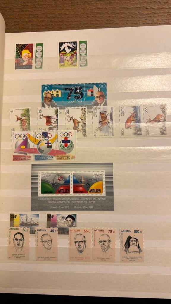 Modern Nederlandse Antillen postzegels postfris., Postzegels en Munten, Postzegels | Volle albums en Verzamelingen, Ophalen of Verzenden