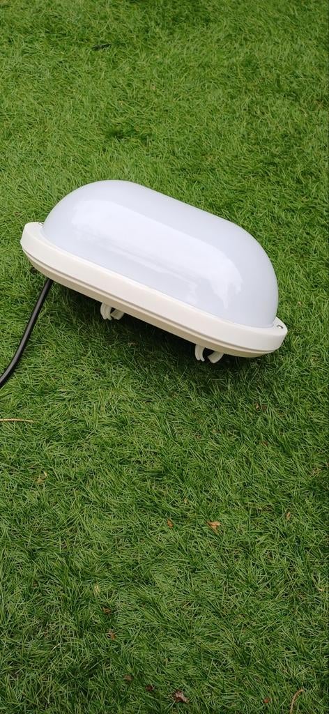 Lamp, Ophalen, Zo goed als nieuw