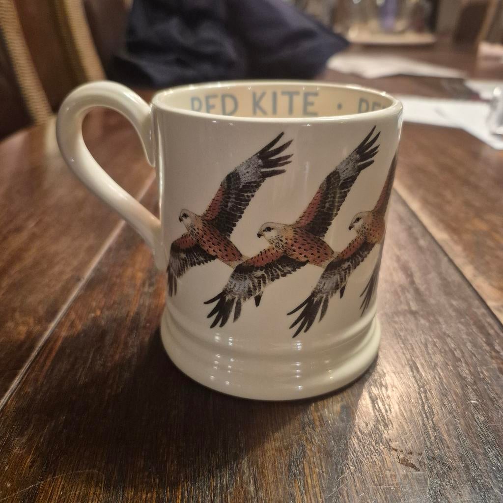 Emma Bridgewater mok 0.5 1/2pt Red Kite Rode Wouw nieuw, Nieuw, Ophalen of Verzenden, Overige stijlen, Kop(pen) en/of Schotel(s)