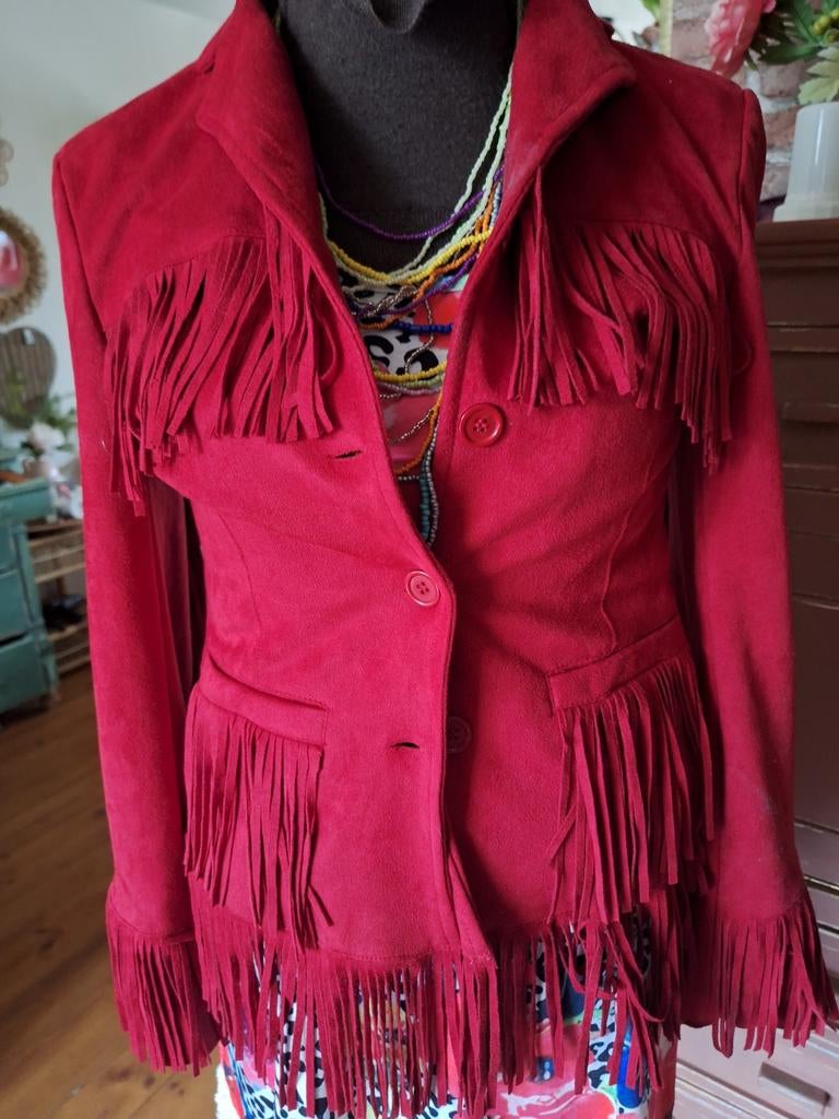 Suedine jasje rood maat m franjes ibiza style boho, Ophalen of Verzenden, Zo goed als nieuw, Rood