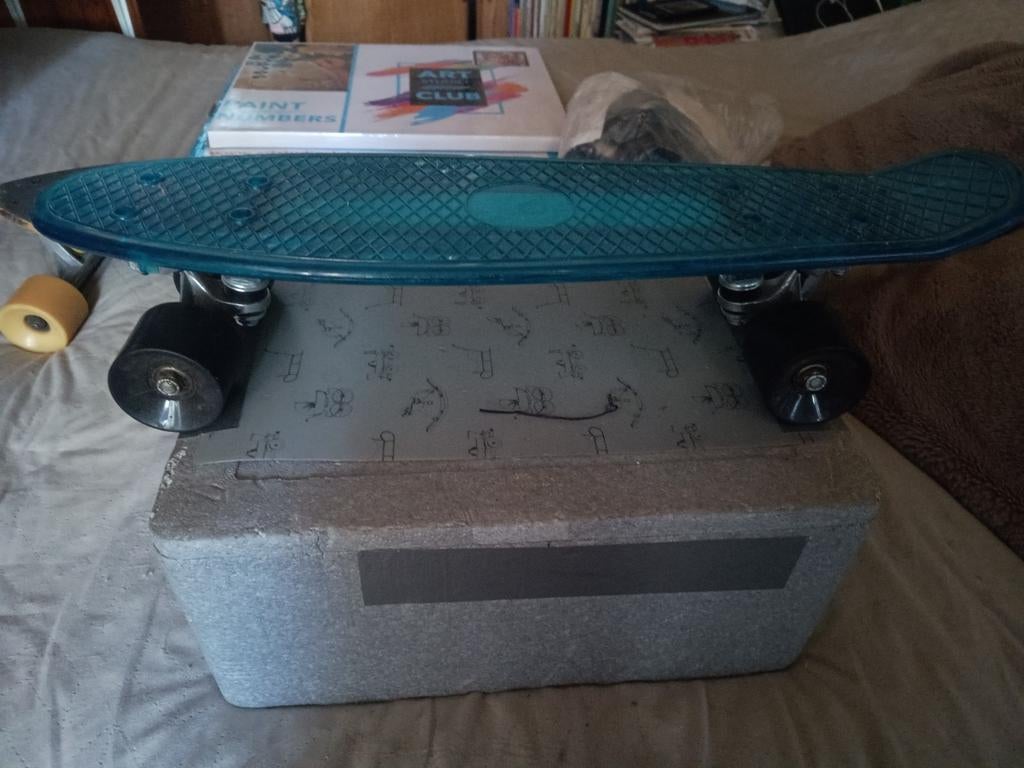 Blauw skateboard met ledverlichting mogelijkheid, Sport en Fitness, Skateboarden, Ophalen of Verzenden, Nieuw