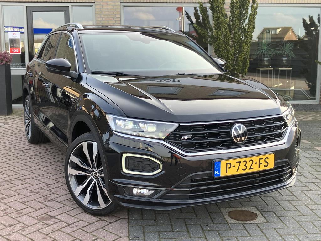 Volkswagen T-Roc 1.5 TSI Sport | R-Line | NAP | Leder | Came, Stof, 4 cilinders, 150 pk, Zwart