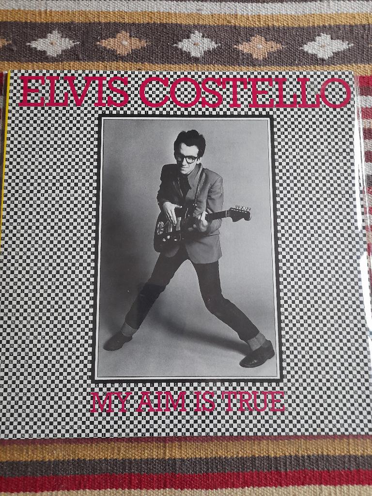 Elvis Costello- My Aim Is True lp, Cd's en Dvd's, Vinyl | Rock, Ophalen of Verzenden, Gebruikt, 12 inch, Poprock