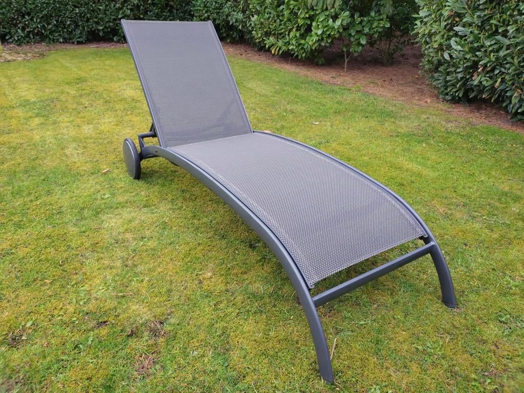 2 x Bellagio ligbed wit of grijs, Ophalen, Aluminium