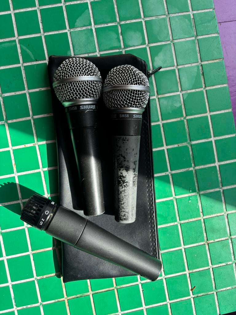 Shure SM58 2x, Ophalen of Verzenden, Zo goed als nieuw, Zangmicrofoon