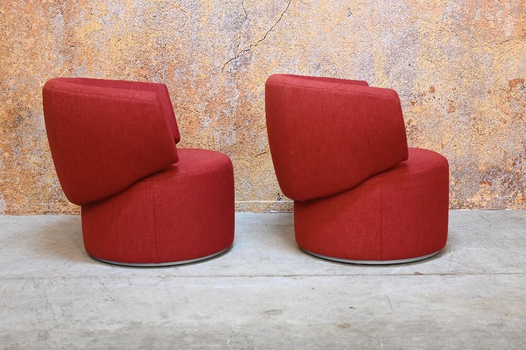ZGANieuw 2 rode stoffen Rolf Benz 684 design fauteuils, 75 tot 100 cm, Zo goed als nieuw, 75 tot 100 cm, Rolf Benz