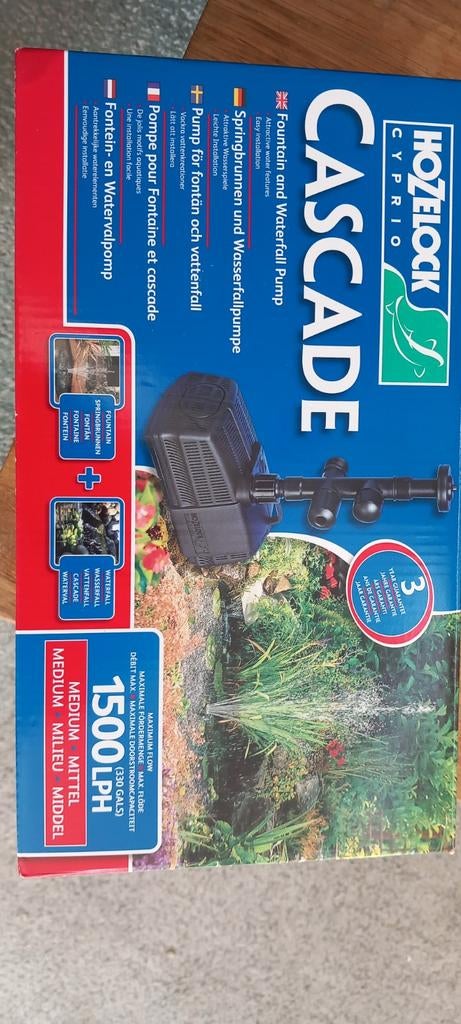 Hozelock Cascade fonteinpomp 1500 ltr/uur, Tuin en Terras, Waterpartijen en Fonteinen, Ophalen of Verzenden, Nieuw, Kunststof