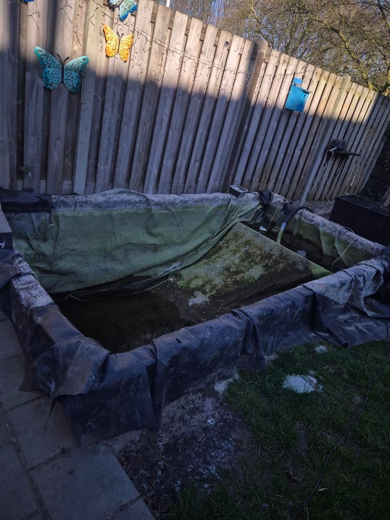 Vijverzeil, Tuin en Terras, Ophalen, Zo goed als nieuw