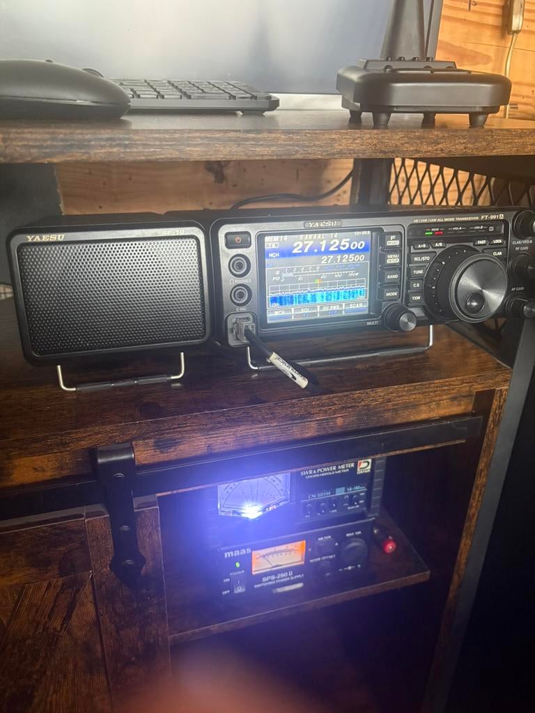 icom, Telecommunicatie, Zenders en Ontvangers, Ophalen of Verzenden, Zo goed als nieuw, Zender en Ontvanger