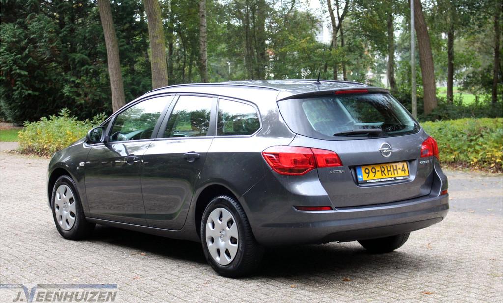 Opel Astra Sports Tourer 1.4 Edition | 2011 | Cruise | Airco, Voorwielaandrijving, Euro 5, Gebruikt, 4 cilinders