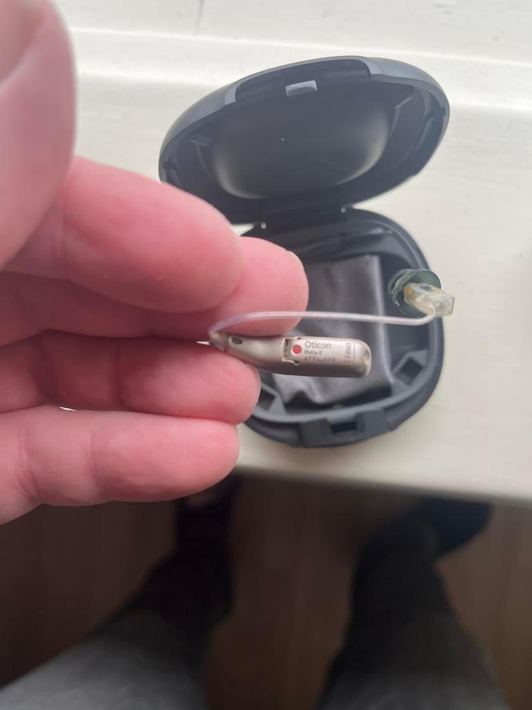 Oticon Ruby 2 (rood) gehoortoestel, Ophalen of Verzenden