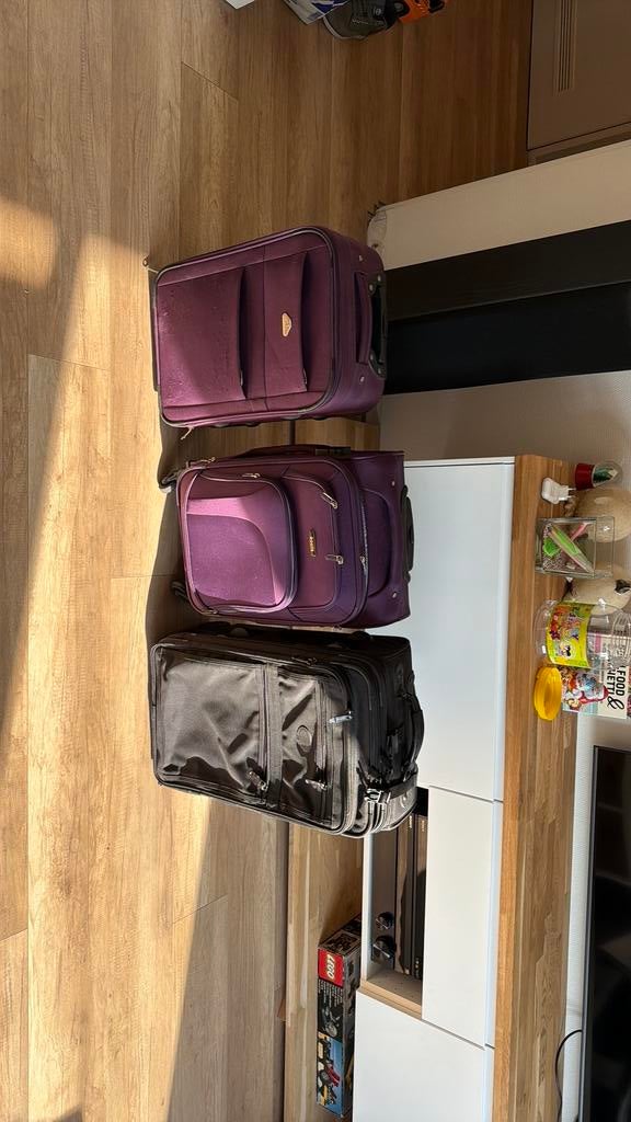 Trolly koffers, Ophalen of Verzenden, Zo goed als nieuw