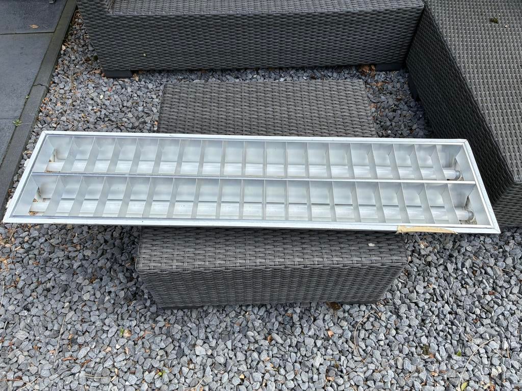 TL armatuur, Ophalen, Gebruikt