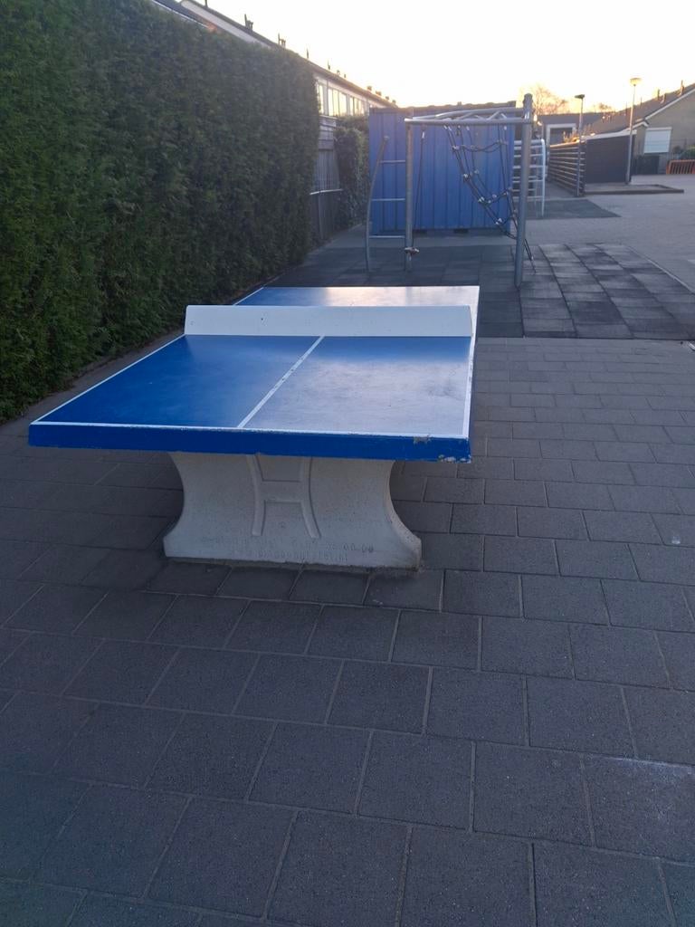 Stevige betonnen tafeltennistafel voor buiten, Sport en Fitness, Tafeltennis, Ophalen