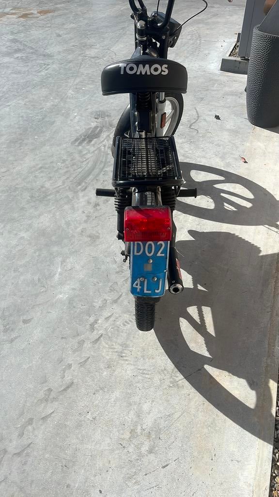 Tomos a3 met wat opknapwerk, Fietsen en Brommers, Brommers | Tomos, Ophalen, Zo goed als nieuw, Overige modellen